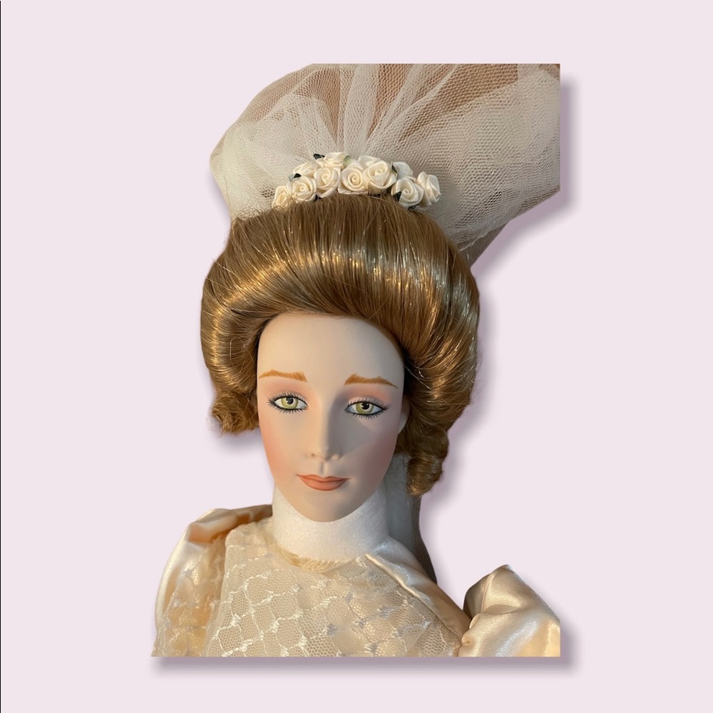 Franklin Mint Heirloom The Gibson Girl Bride Doll Porcelain Doll 22" 24K Gold